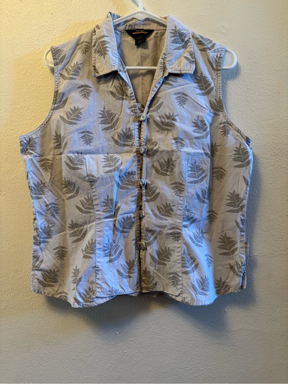 Woolrich Sleeveless Button Up Blouse Tan Beige Tropical Leaf Print Top size L